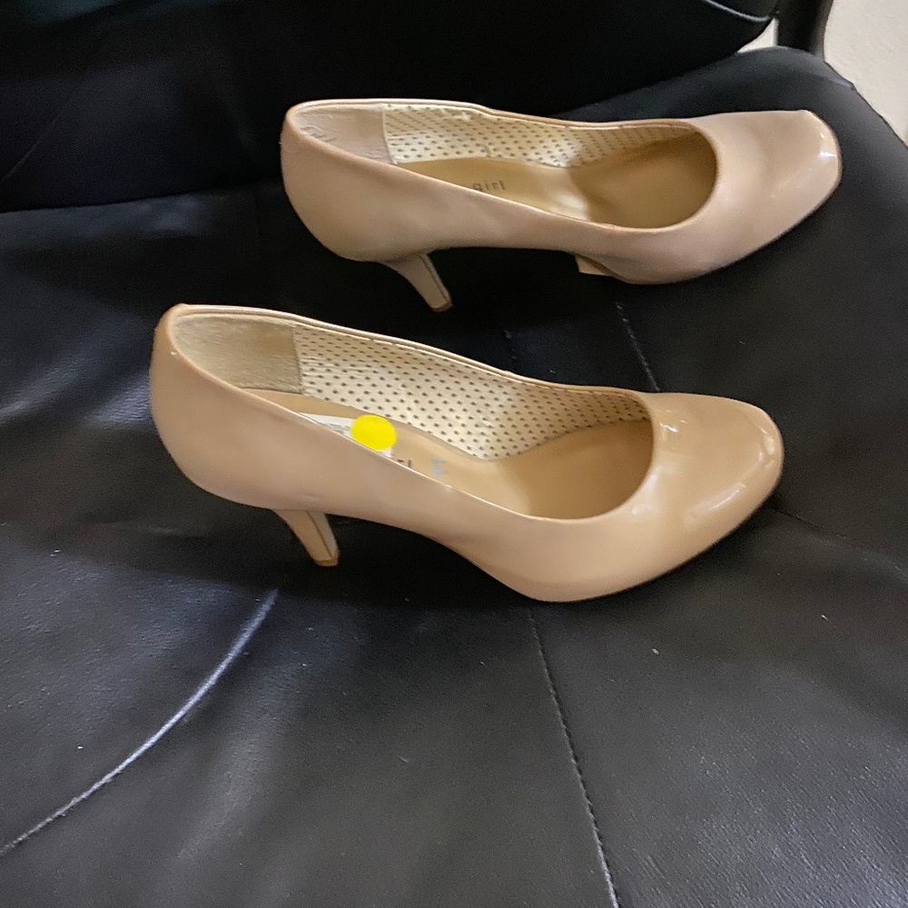 Brand new Steve Madden Heels